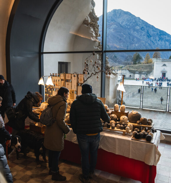 Una precedente edizione del Mercatino di Natale al Forte di Vinadio