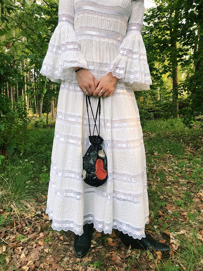 Vintage chanel och färgstarkt mode