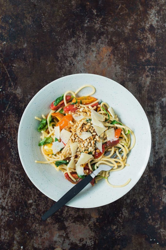 Recept: Snabb pasta med körsbärstomater och basilika | Frk. Kräsen