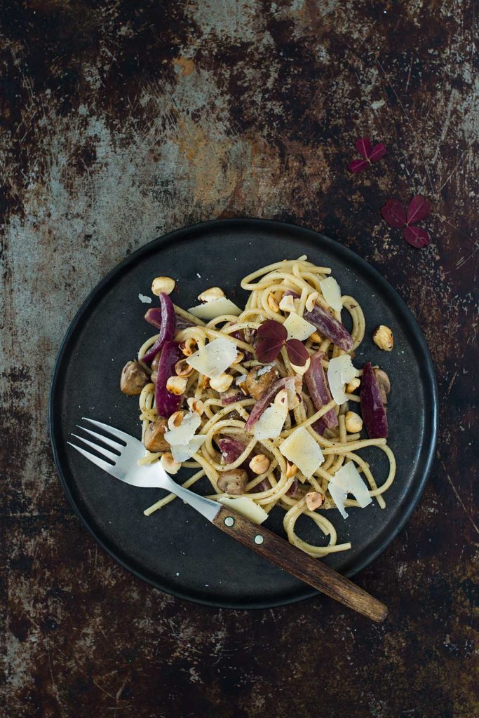Recept: Pasta med champinjoner och karamelliserad rödlök | Frk. Kräsen