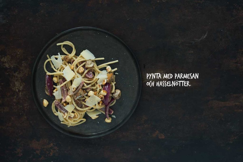 Recept: Pasta med champinjoner och karamelliserad rödlök | Frk. Kräsen