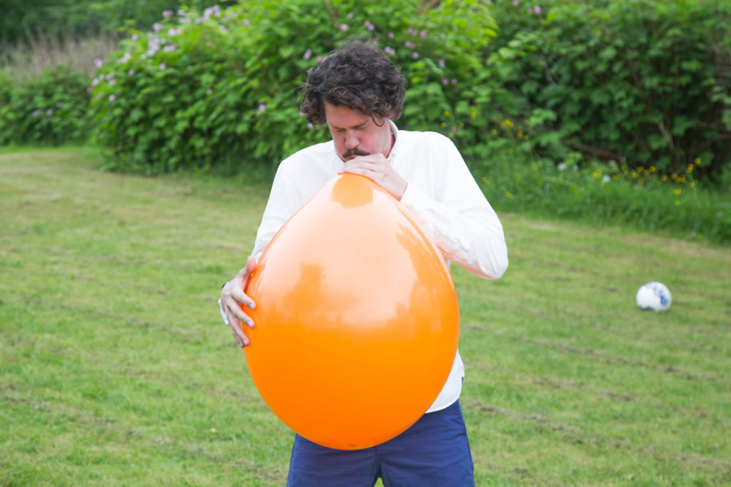 Midsommarlekar - Ballongen
