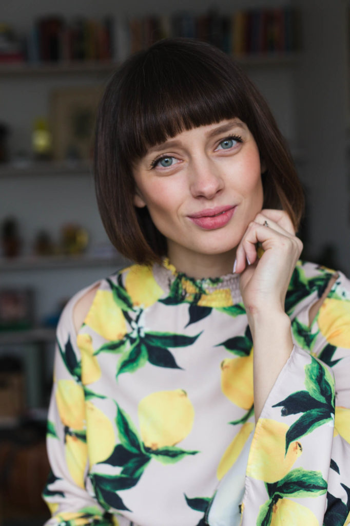 Kort page med lugg Anna María