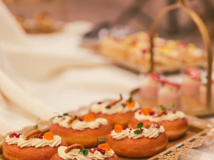 Preview photo-1608689316835-4d70ee13d65d