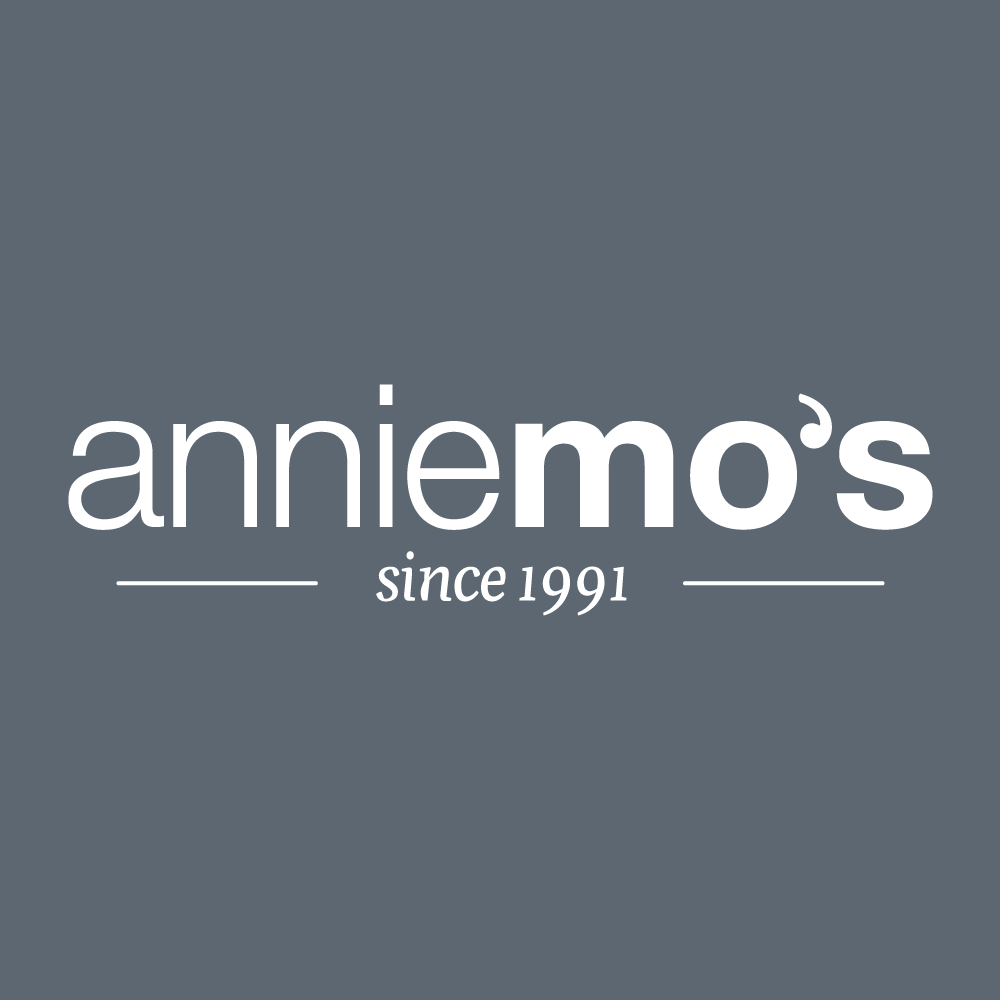 Anne Mo's