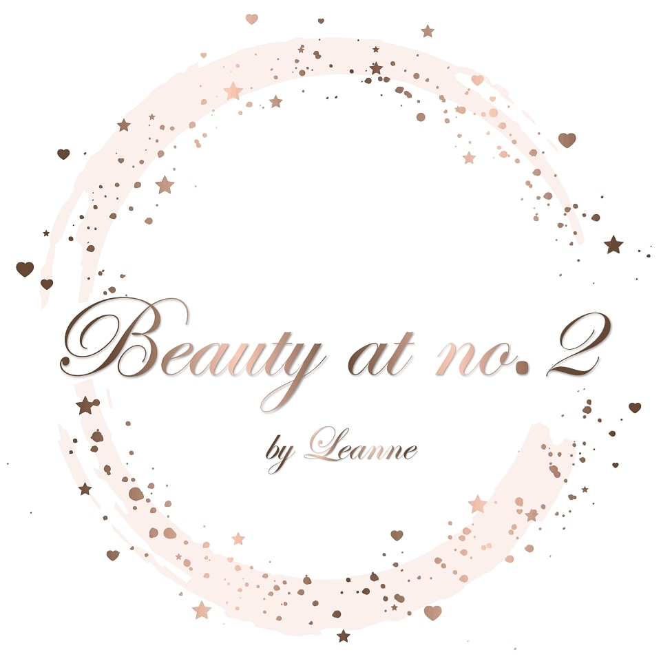 Beauty at No.2 by Leanne