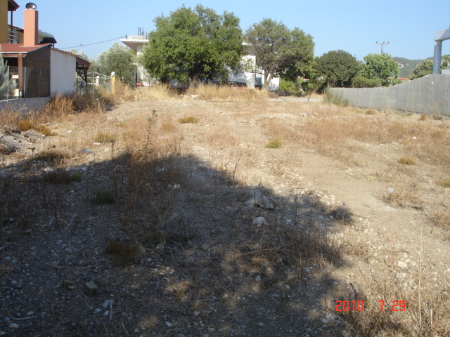Οικόπεδο 903 τ.μ.