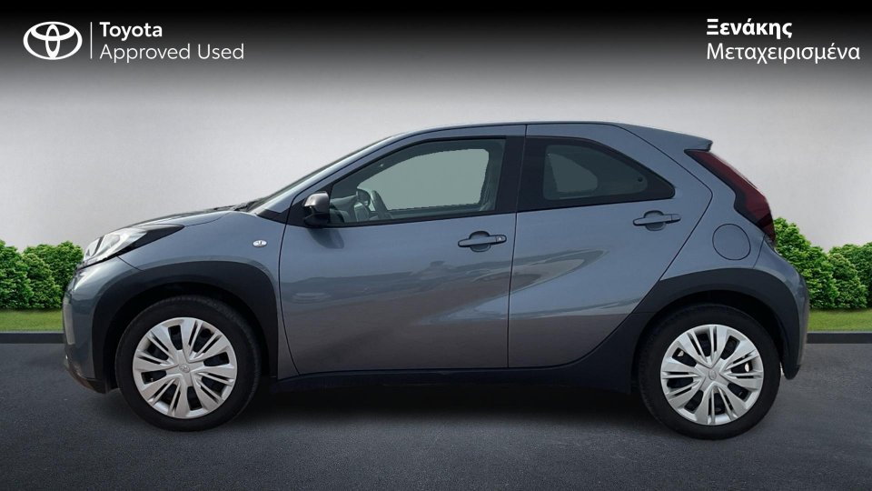 TOYOTA AYGO X X-PLAY 1.0 2025 (5)