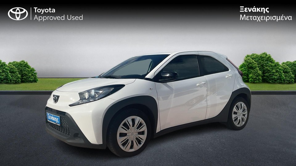 TOYOTA AYGO X X-PLAY 1.0 2025