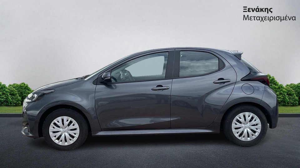 TOYOTA YARIS BUSINESS 1.5 HSD 2025 (5)