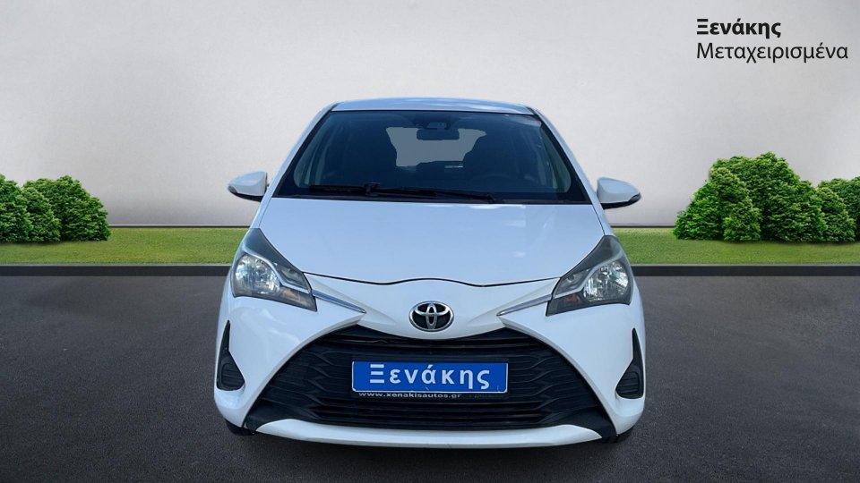 TOYOTA YARIS LIVE 1.5 2018 (2)