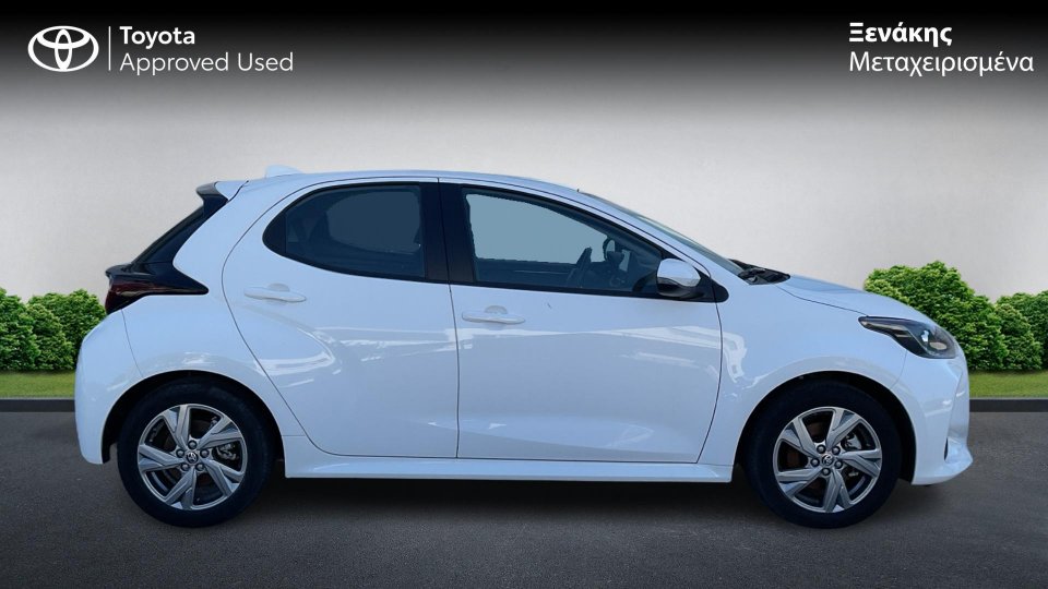 TOYOTA YARIS ACTIVE PLUS 1.5 2025 (4)