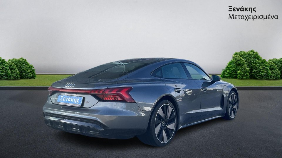 Audi e-tron GT QUATTRO 2023 (4)
