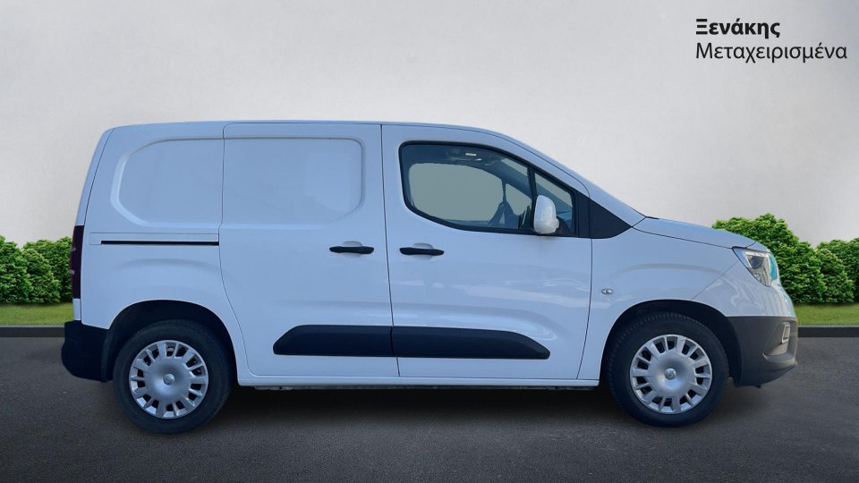 Opel Combo PRO 1.5 102PS 2021 (4)