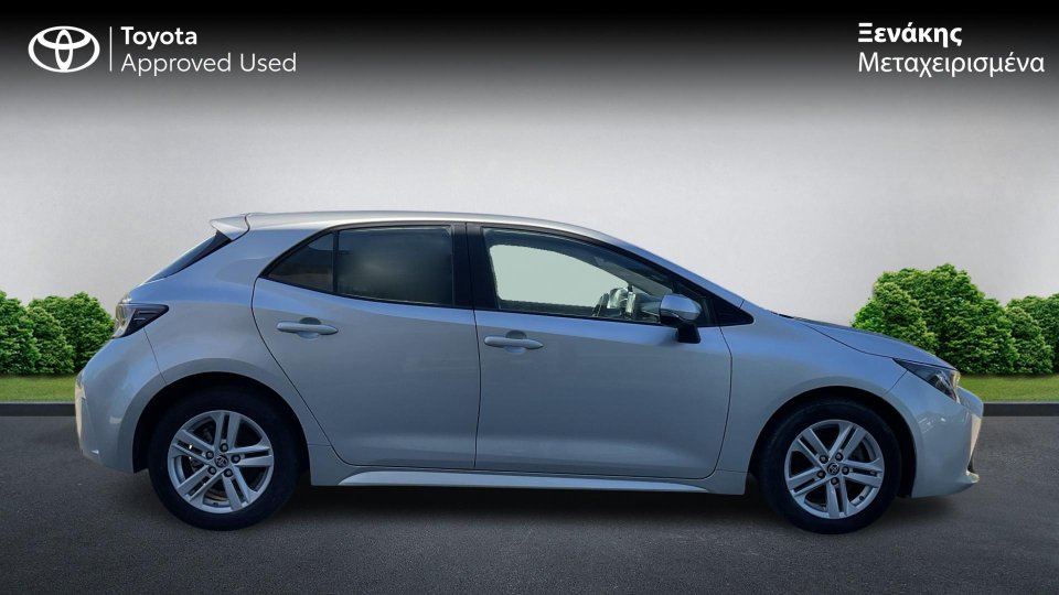 TOYOTA COROLLA ACTIVE HYBRID 1.8 2022 (4)