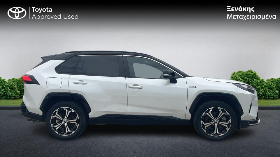 Toyota RAV-4 PHEV AWD BLACK EDITION 2.5 2024 (4)