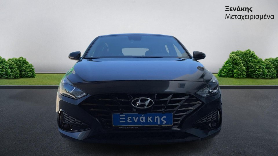 Hyundai i30 Fastback PREMIUM 1.0 2022 (2)