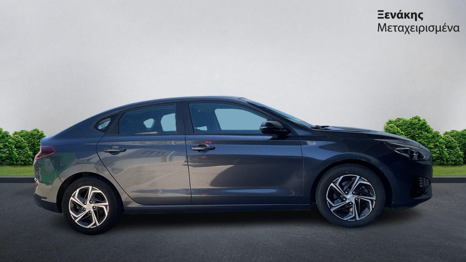 Hyundai i30 Fastback PREMIUM 1.0 2022 (4)