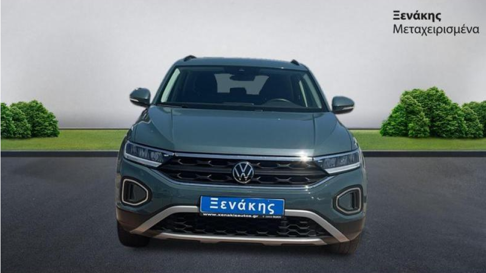 Volkswagen T-Roc LIFE 1.0 2023 (2)