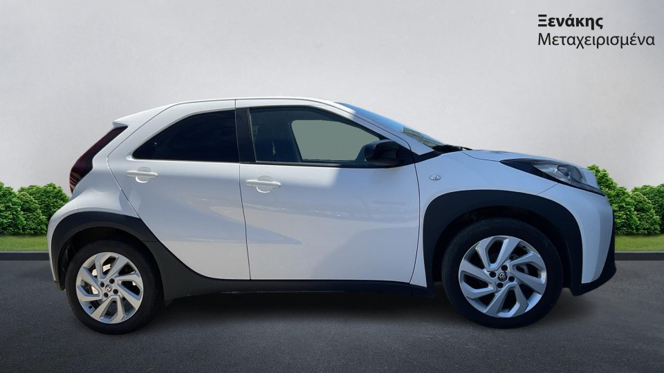 Toyota Aygo X X - STYLE 1.0 2025 (4)