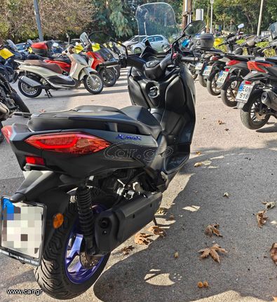 Yamaha XMAX 300 2022 (4)