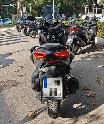 Yamaha XMAX 300 2022 (5)