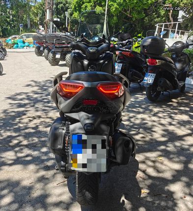 Yamaha XMAX 300 2017 (5)