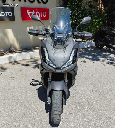 Honda ADV 350 2024 (2)