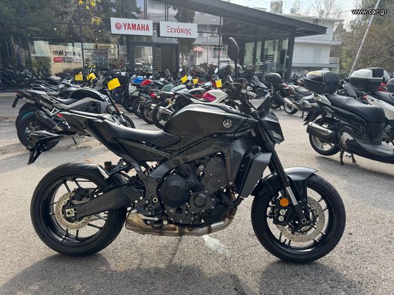 Yamaha MT-09 Y-AMT 2025 (3)