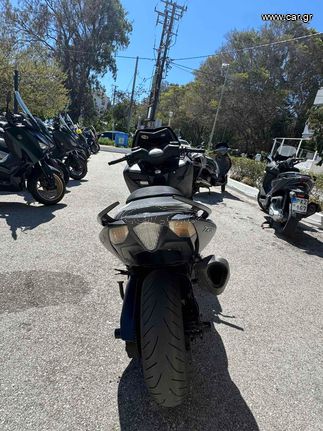 Yamaha T-Max 530 2016 (5)