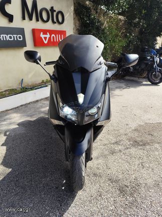 Yamaha T-Max 530 2013 (2)