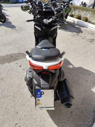 Yamaha XMAX 2014 (5)