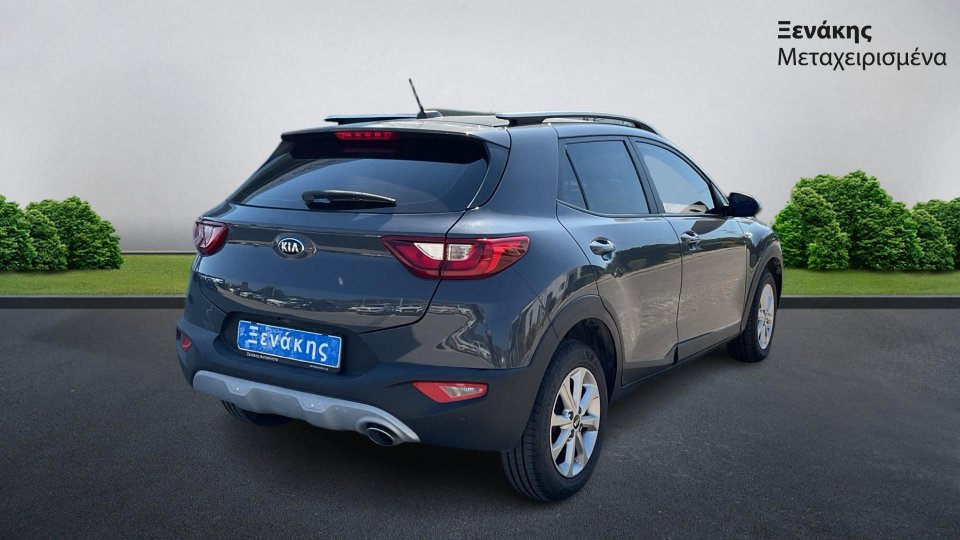 Kia Stonic Optimum 1.2 84PS 2021 (2)