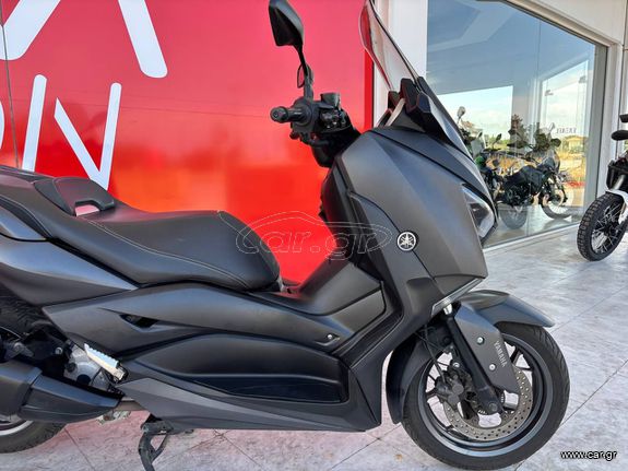 Yamaha XMAX 300 2021 (5)