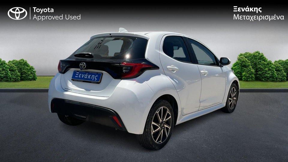 Toyota Yaris Active Plus 1.5 125PS 2024 (4)