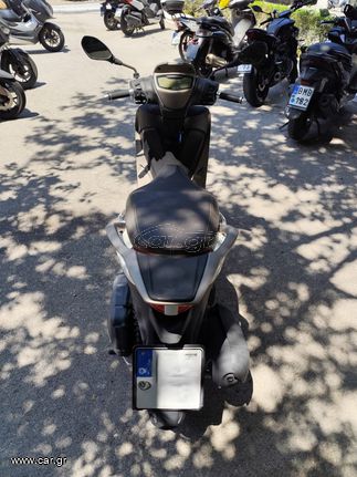 Piaggio Medley 150 2024 (5)
