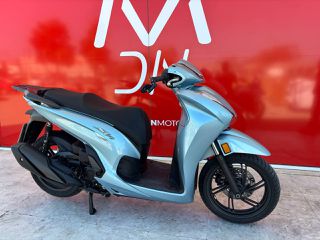 Honda SH 350i 2024 (2)