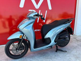 Honda SH 350i 2024 (4)