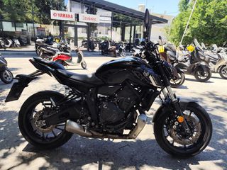 Yamaha MT-07 Pure 2023 (4)