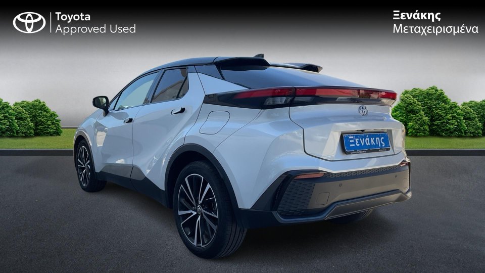Toyota C-HR C-HIC 1.8 140PS 2024 (2)