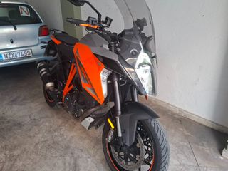 KTM 1290 Super Duke GT 2016 (3)