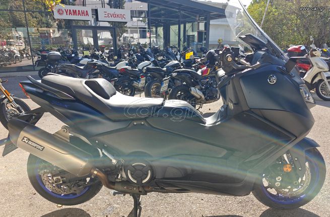 Yamaha TMAX 560 2023 (3)