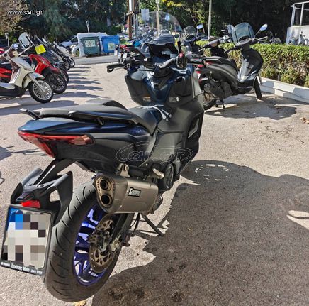 Yamaha TMAX 560 2023 (4)
