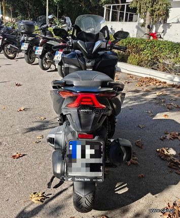 Honda Forza 350 2023 (5)