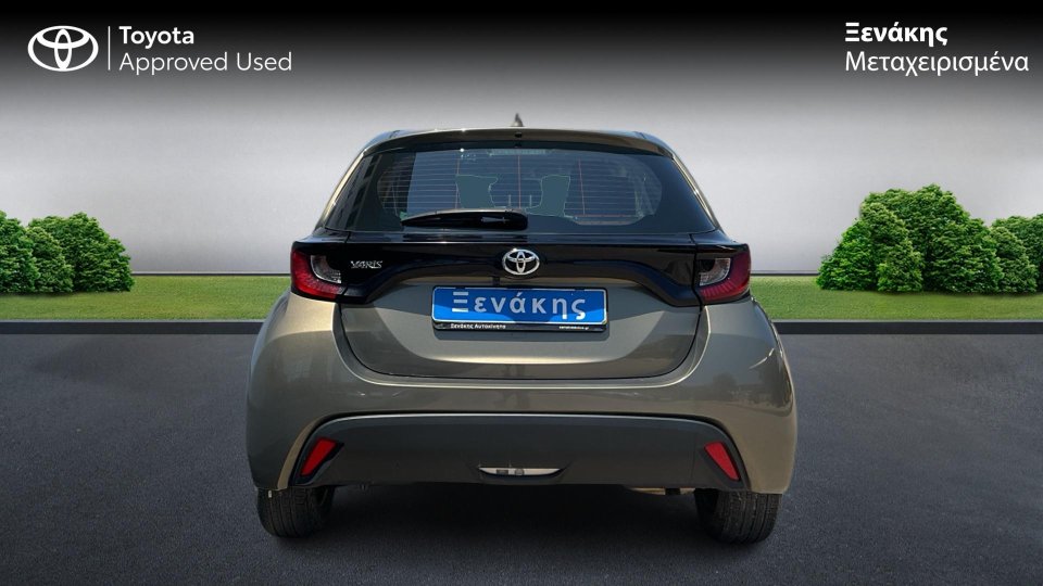Toyota Yaris Active Steel 1.5 125PS 2023 (4)
