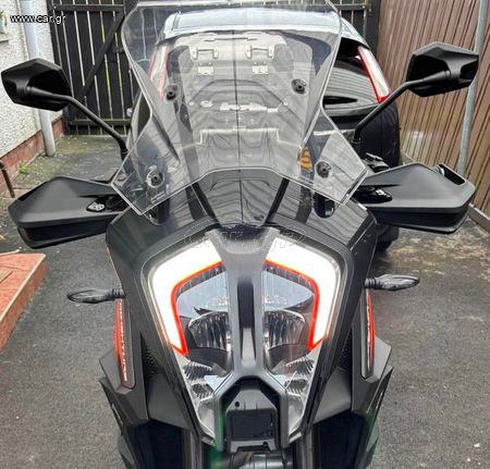 KTM 1290 Super Adventure 2022 (2)