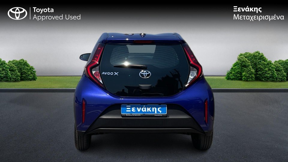 TOYOTA AYGO X X-PLAY 1.0 72 PS 2025 (4)