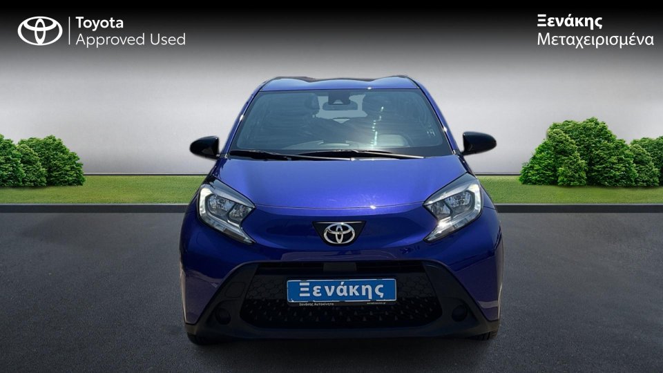 TOYOTA AYGO X X-PLAY 1.0 72 PS 2025 (5)