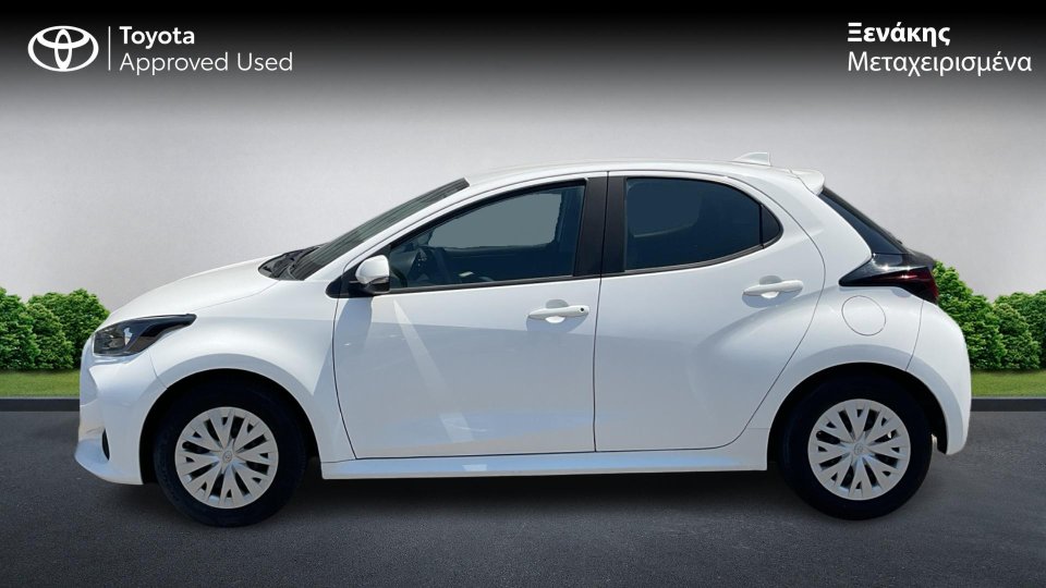 Toyota Yaris Active Steel 1.5 125PS 2023 (3)