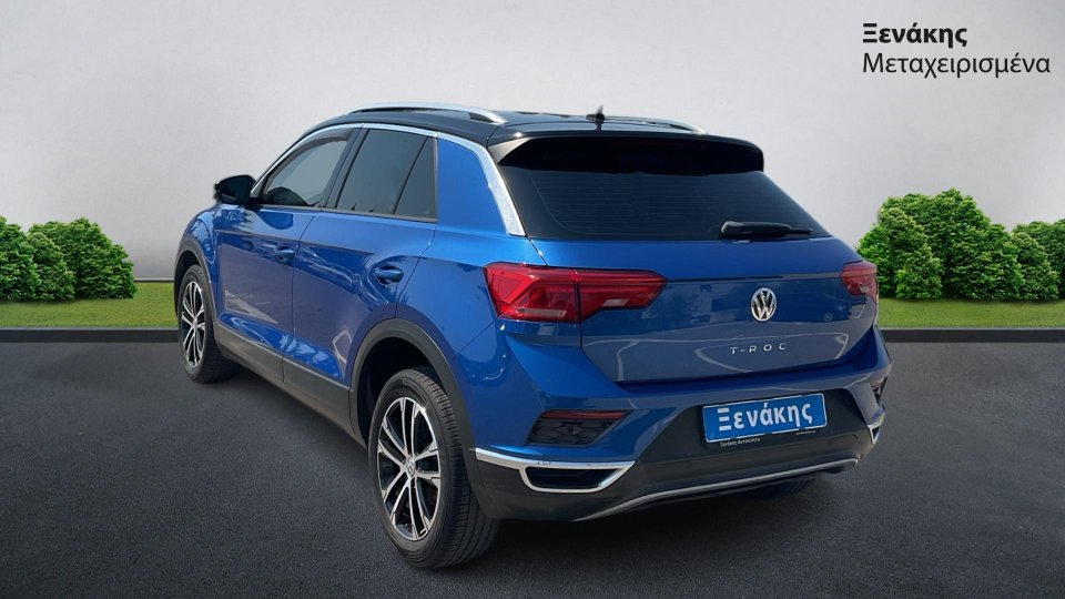 Volkswagen T-Roc LIFE 1.0 2018 (2)